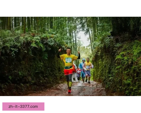 探险竞速：征战无人区越野跑邀请赛