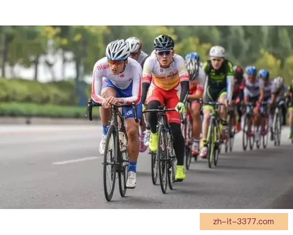 智慧与速度的较量：自行车大奖赛盛况再现
